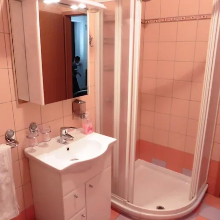 Apartament Ida *